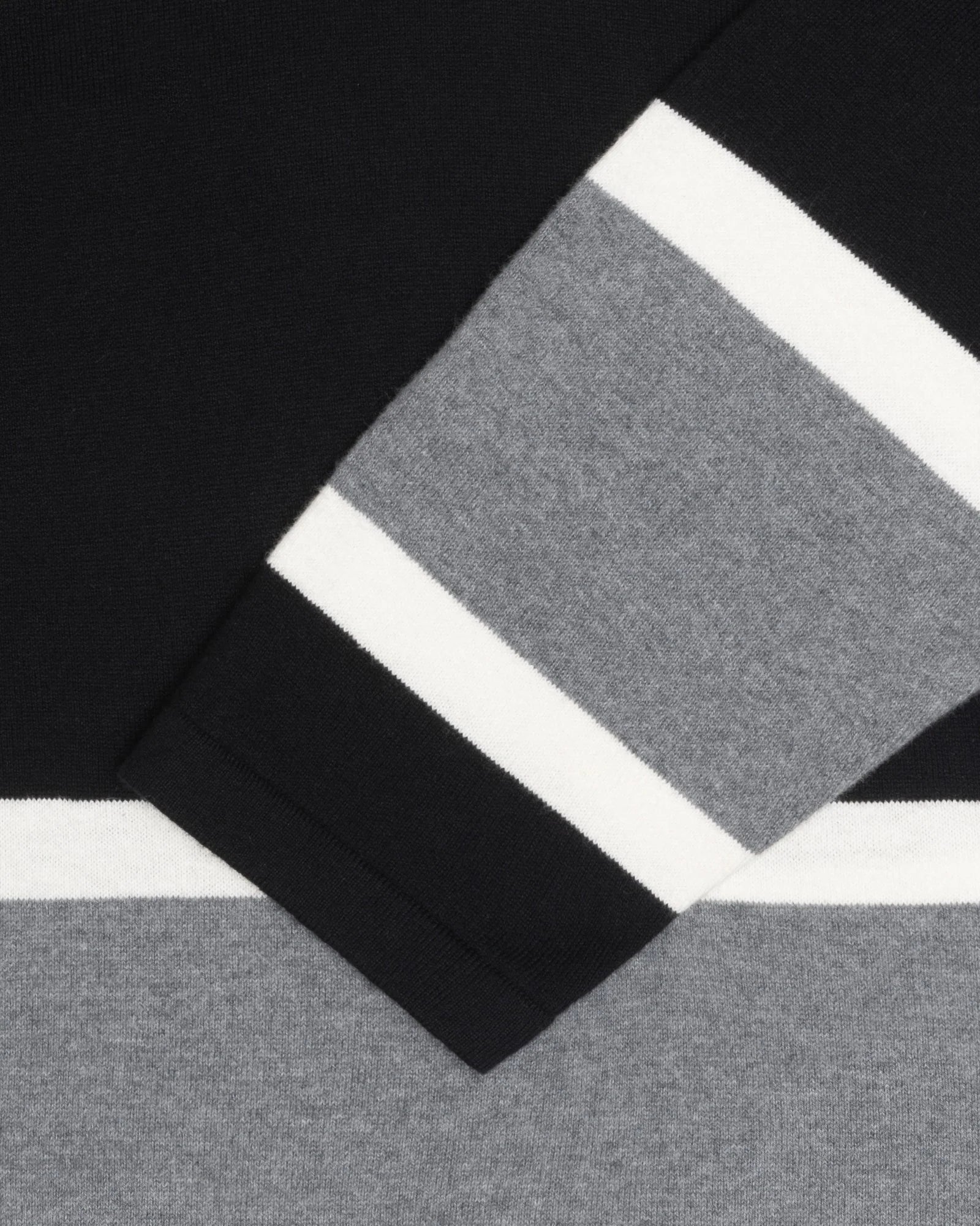 Hockey Sweater - Black