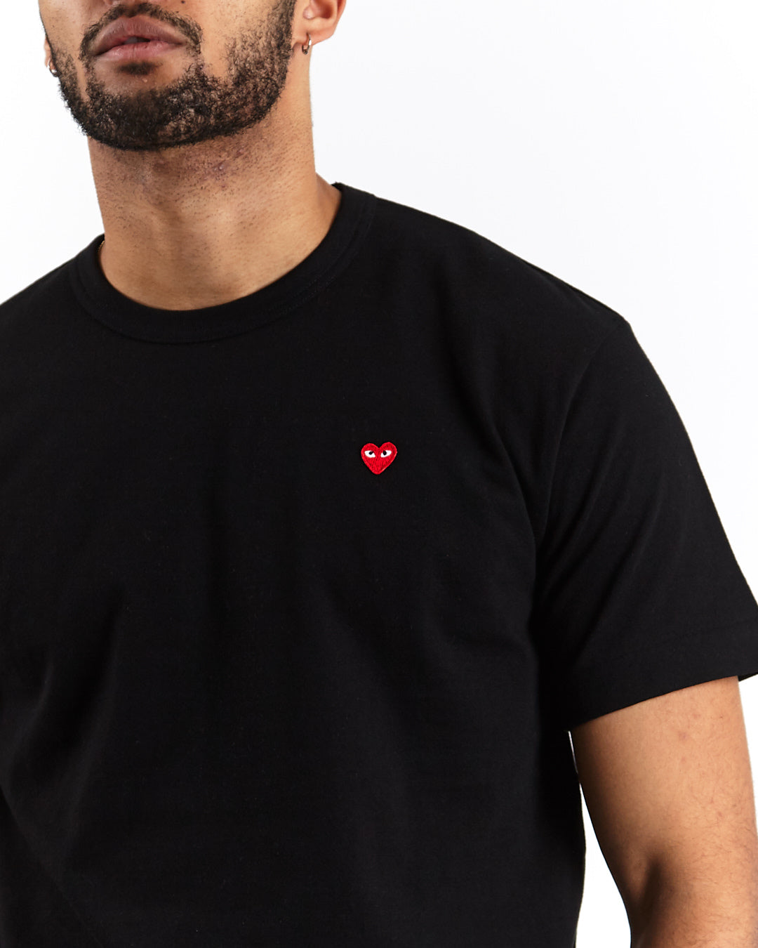 Bemærkelsesværdig Resten hybrid Unspoken | Comme Des Garçons PLAY T-shirt with Small Red Heart - Black